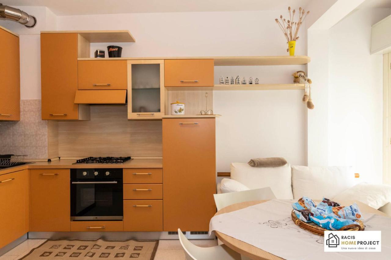 Casa Liviya - Appartamento Con Vista Lago Madonna Del Sasso المظهر الخارجي الصورة